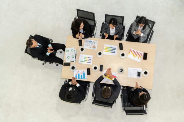 Executive Briefings & Stakeholder Communications Pack